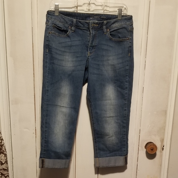 NY&Comp Curvy Crop boyfriend Jeans - Picture 2 of 2